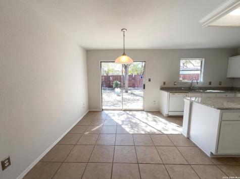 7223 Avator Bay San Antonio TX 78250