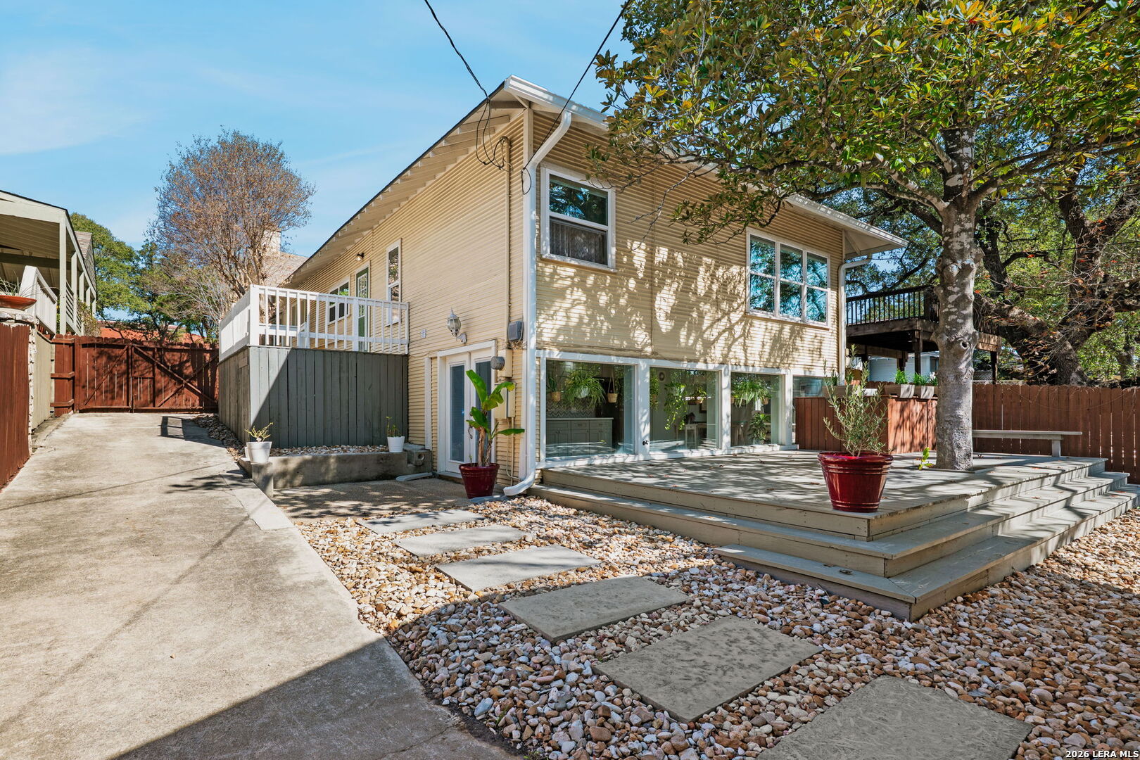 230 Argyle Alamo Heights TX 78209