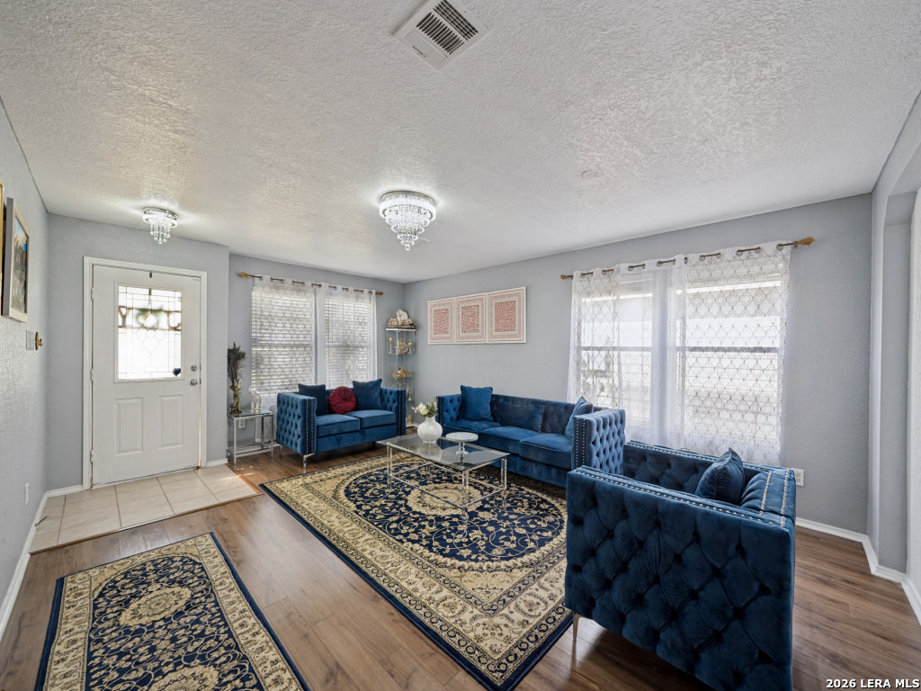 5903 Trent Ranch San Antonio TX 78249