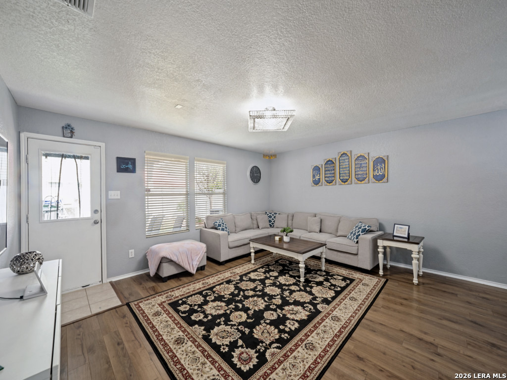 5903 Trent Ranch San Antonio TX 78249