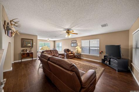 3308 Baldwin Park Schertz TX 78154