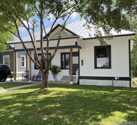 1139 S Saint Marys Street San Antonio TX 78210