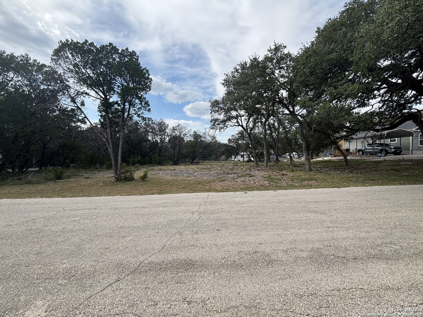 517 Flatrock Canyon Lake TX 78133