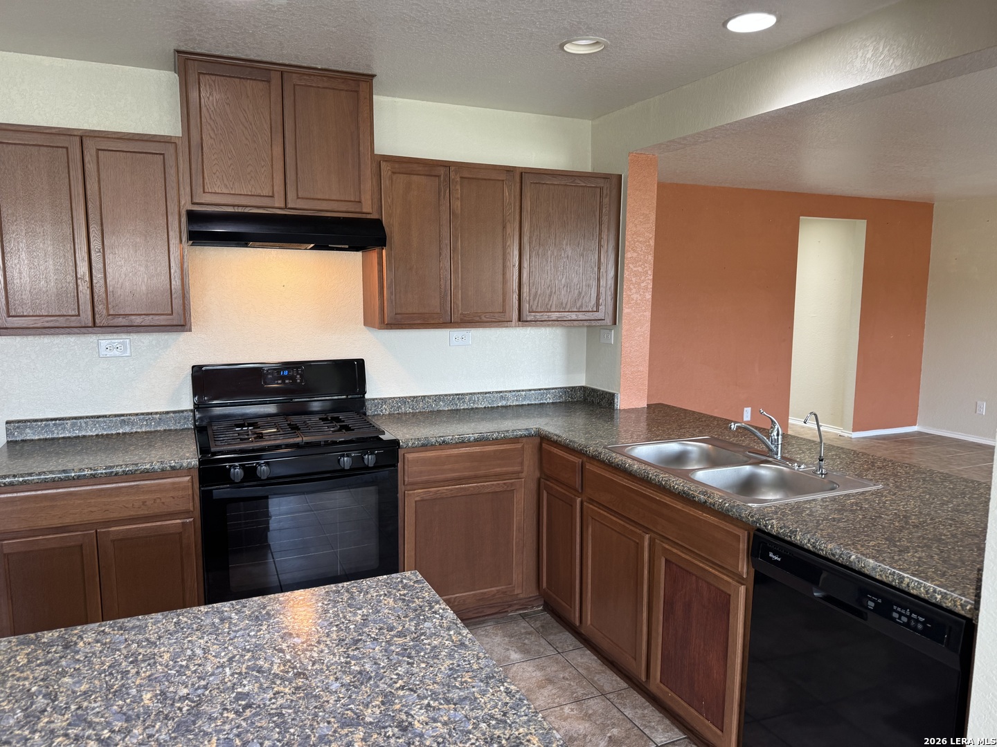 9027 Summit Lake San Antonio TX 78245