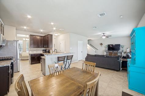 132 Hunters Ranch W San Antonio TX 78253