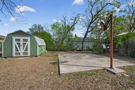 807 Eldorado San Antonio TX 78225