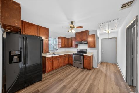 807 Eldorado San Antonio TX 78225