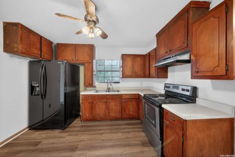 807 Eldorado San Antonio TX 78225
