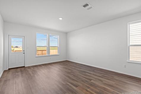 5156 Bay Breeze San Antonio TX 78245