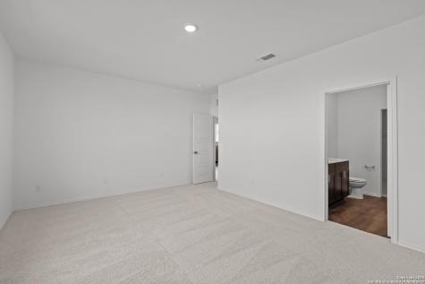 5156 Bay Breeze San Antonio TX 78245