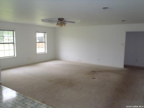 2620 Blumberg Park Road Seguin TX 78155