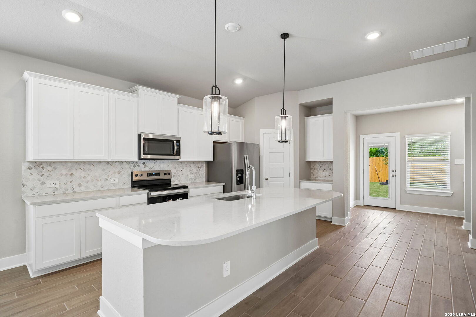 2212 Southerland Trail Marion TX 78124