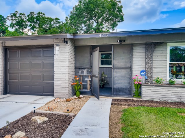 4215 Eisenhauer Road San Antonio TX 78218