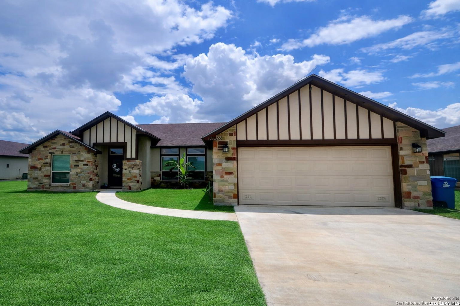 1729 Vista View Pleasanton TX 78064
