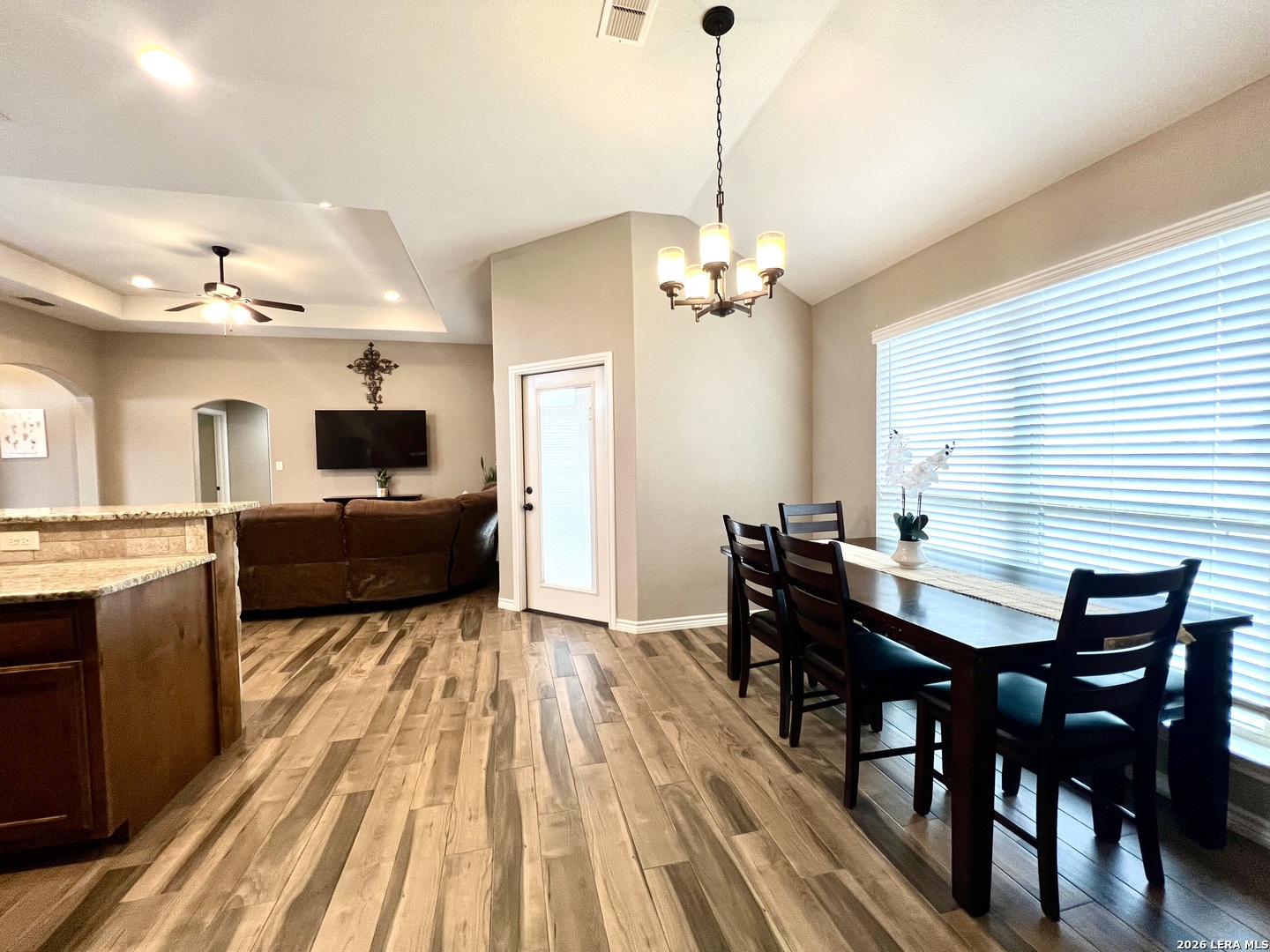 1729 Vista View Pleasanton TX 78064