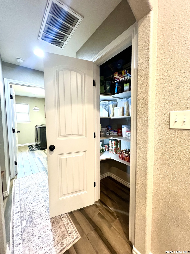 1729 Vista View Pleasanton TX 78064