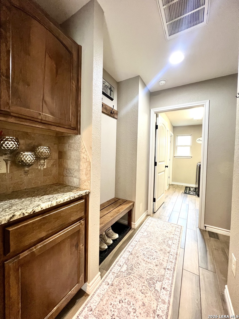 1729 Vista View Pleasanton TX 78064