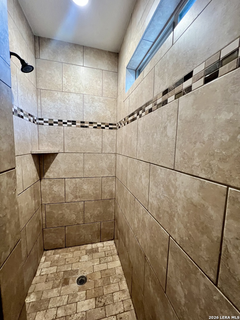 1729 Vista View Pleasanton TX 78064