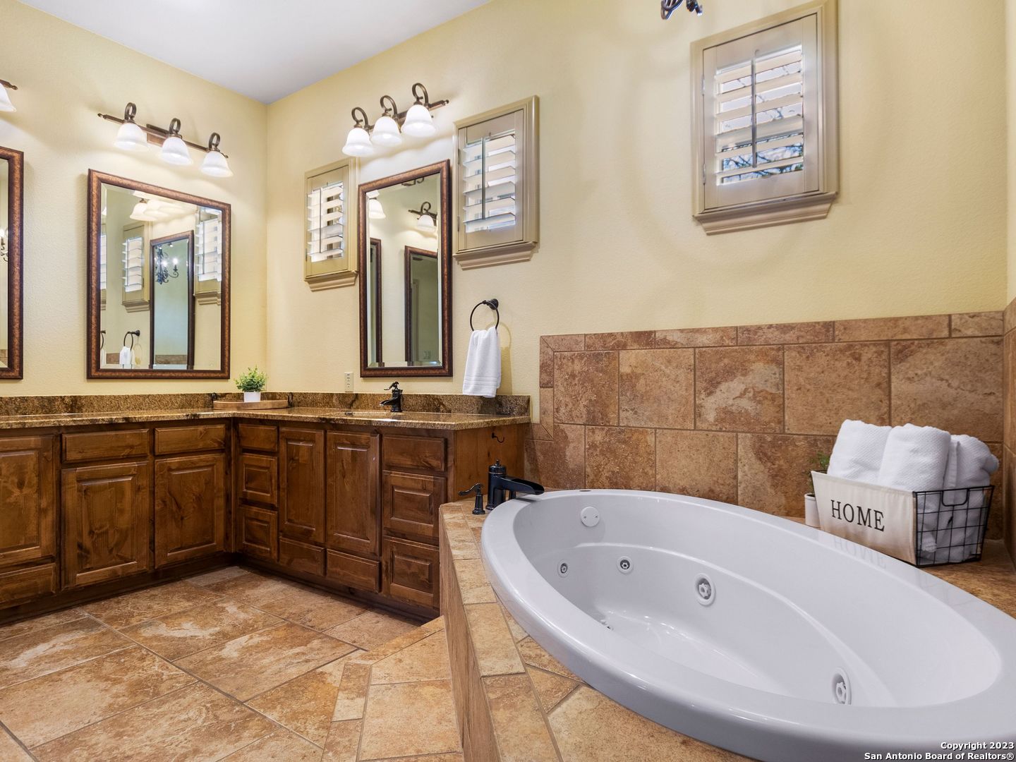 8203 San Fidel Way San Antonio TX 78255