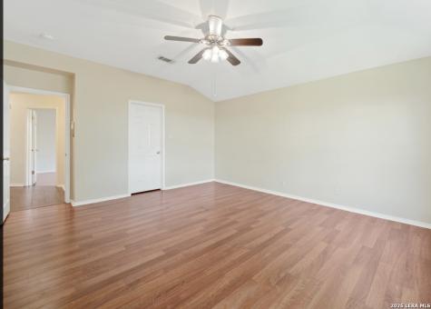 3609 Diamond Falls Schertz TX 78154