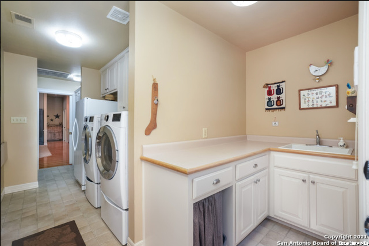 12 Encinoso San Antonio TX 78261