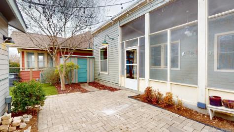 819 W French Place San Antonio TX 78212