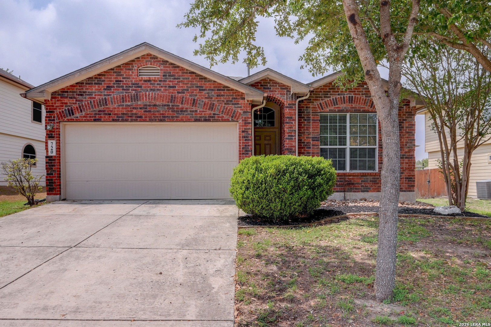 720 Hollow Ridge Schertz TX 78154