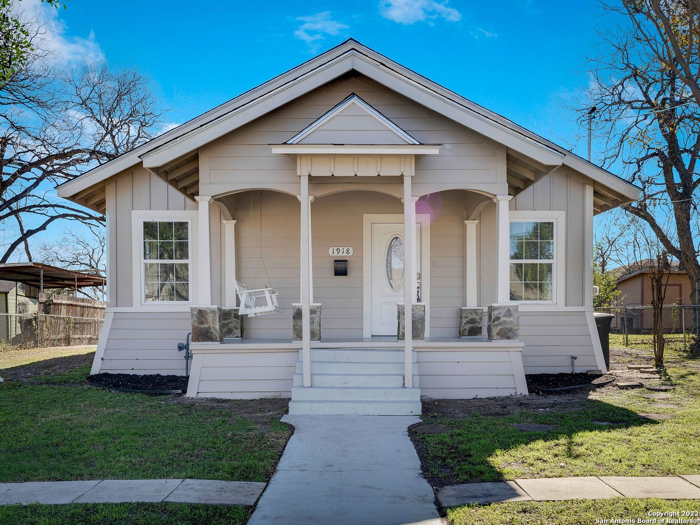 1918 W Wildwood Drive San Antonio TX 78201