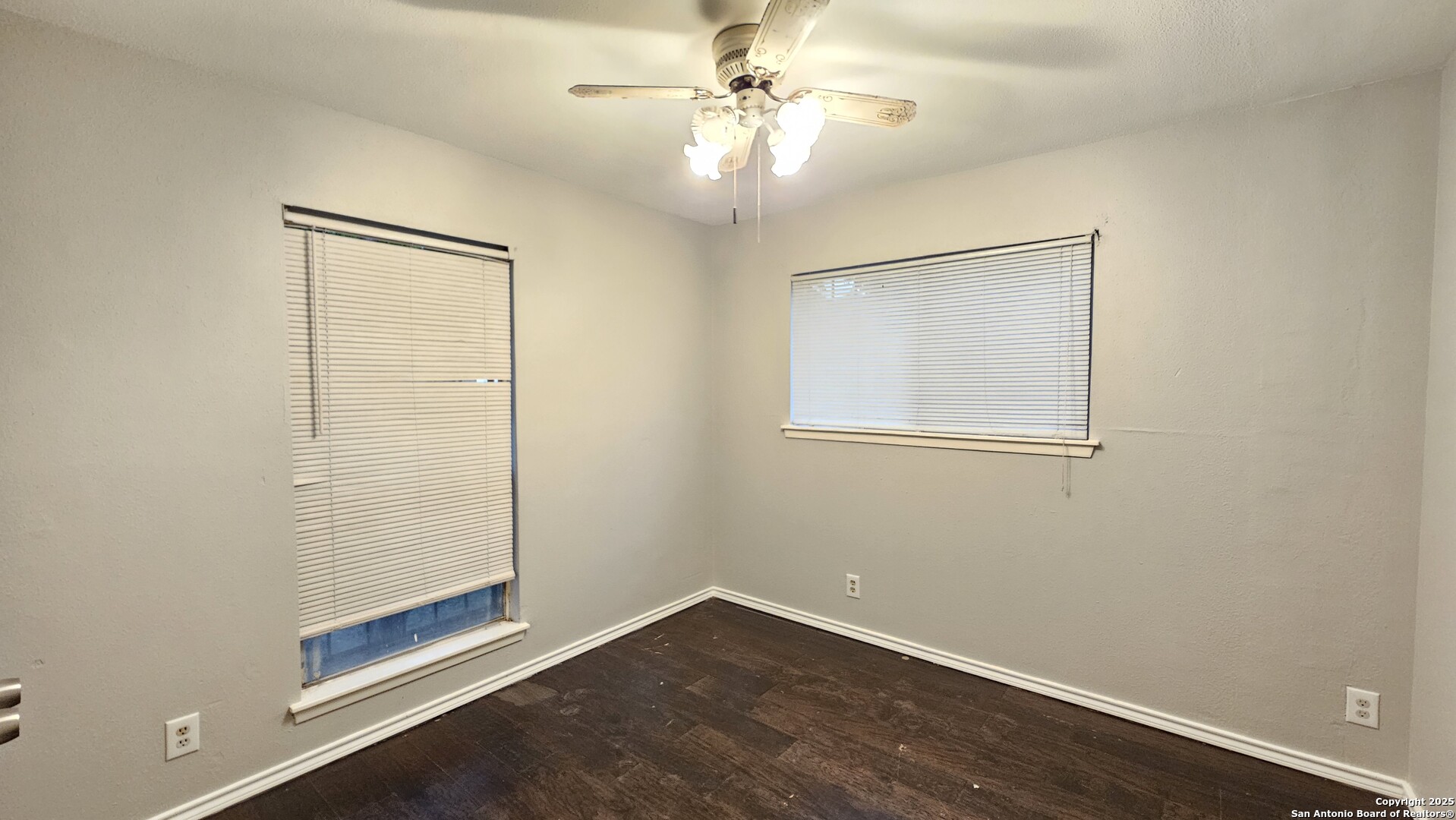 911 Spring Park Street San Antonio TX 78227