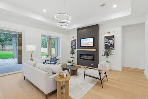 112 River View Drive Boerne TX 78006