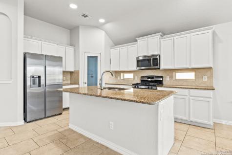 14118 Saratoga Pass San Antonio TX 78254