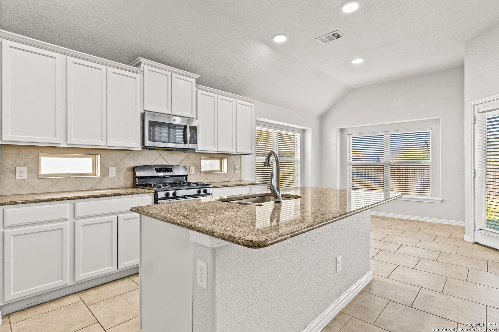 14118 Saratoga Pass San Antonio TX 78254
