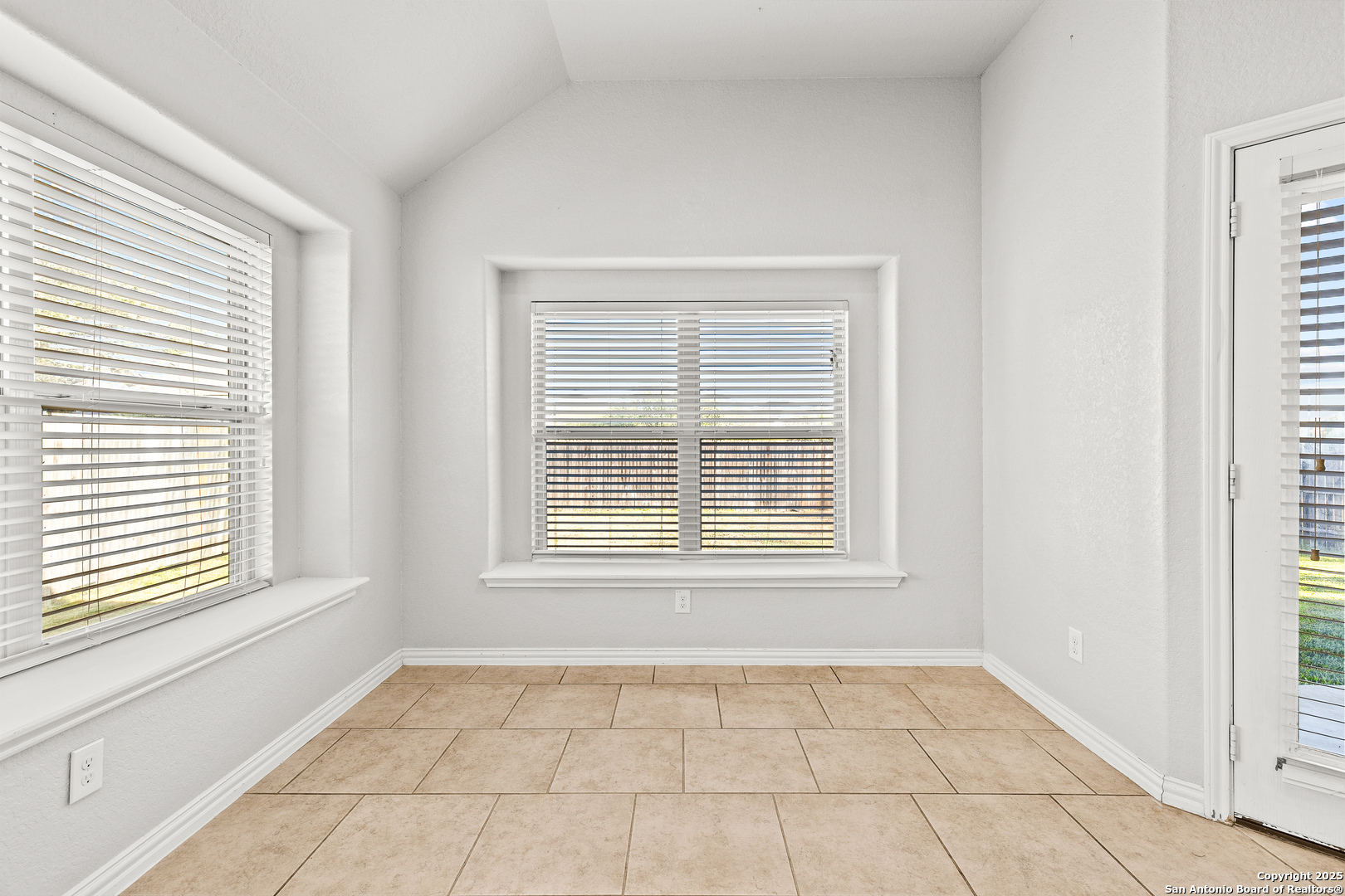 14118 Saratoga Pass San Antonio TX 78254