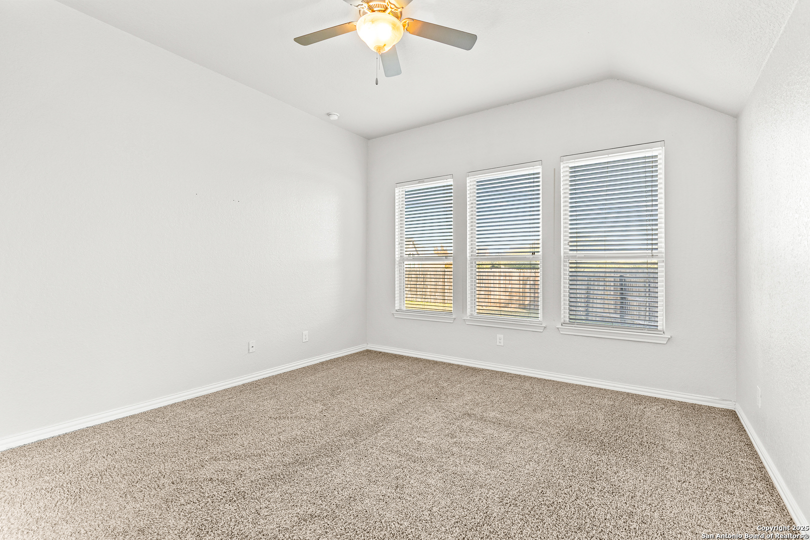 14118 Saratoga Pass San Antonio TX 78254