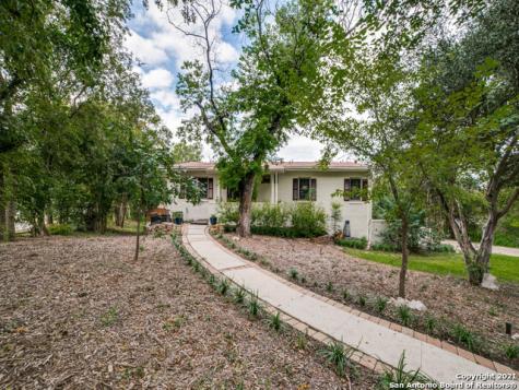 123 E Brandon San Antonio TX 78209