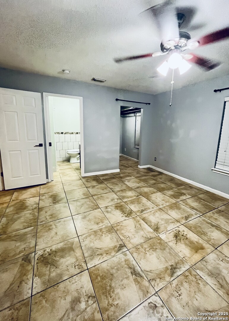 10302 Shady Meadows San Antonio TX 78245