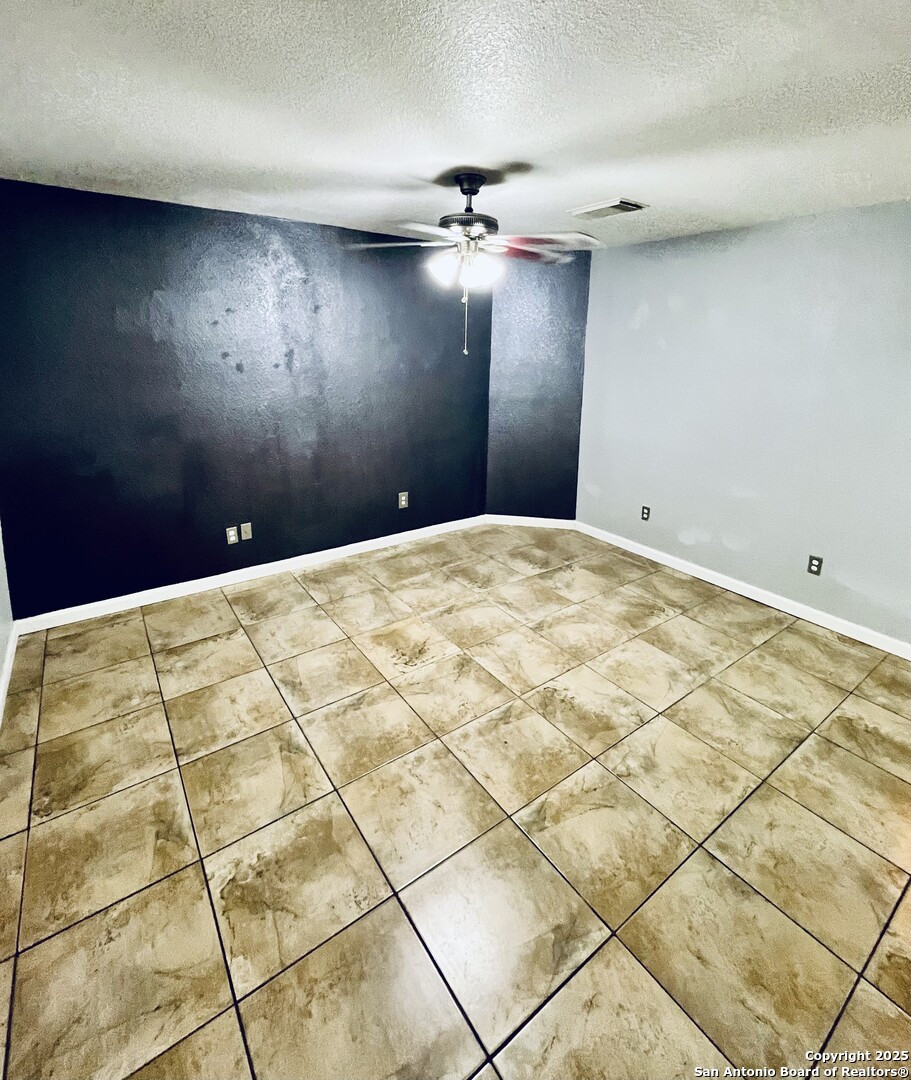 10302 Shady Meadows San Antonio TX 78245