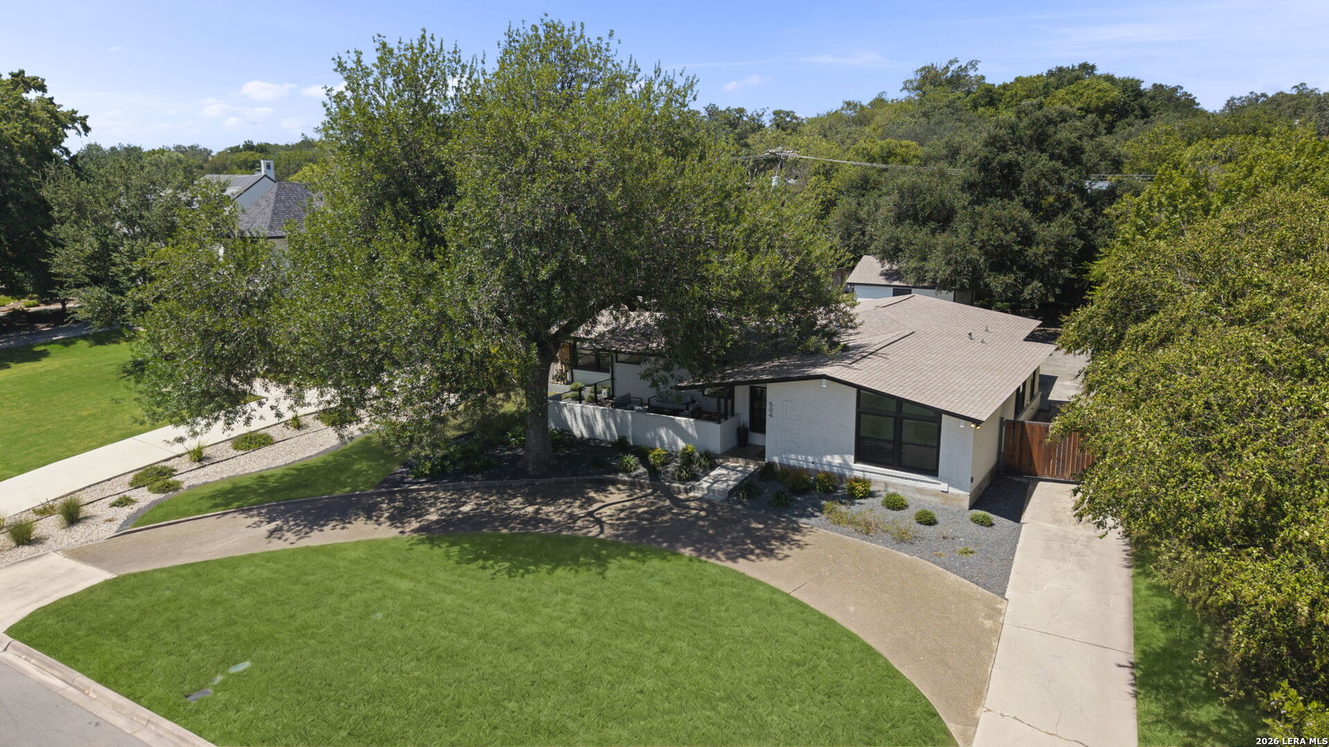 504 S Vandiver Terrell Hills TX 78209