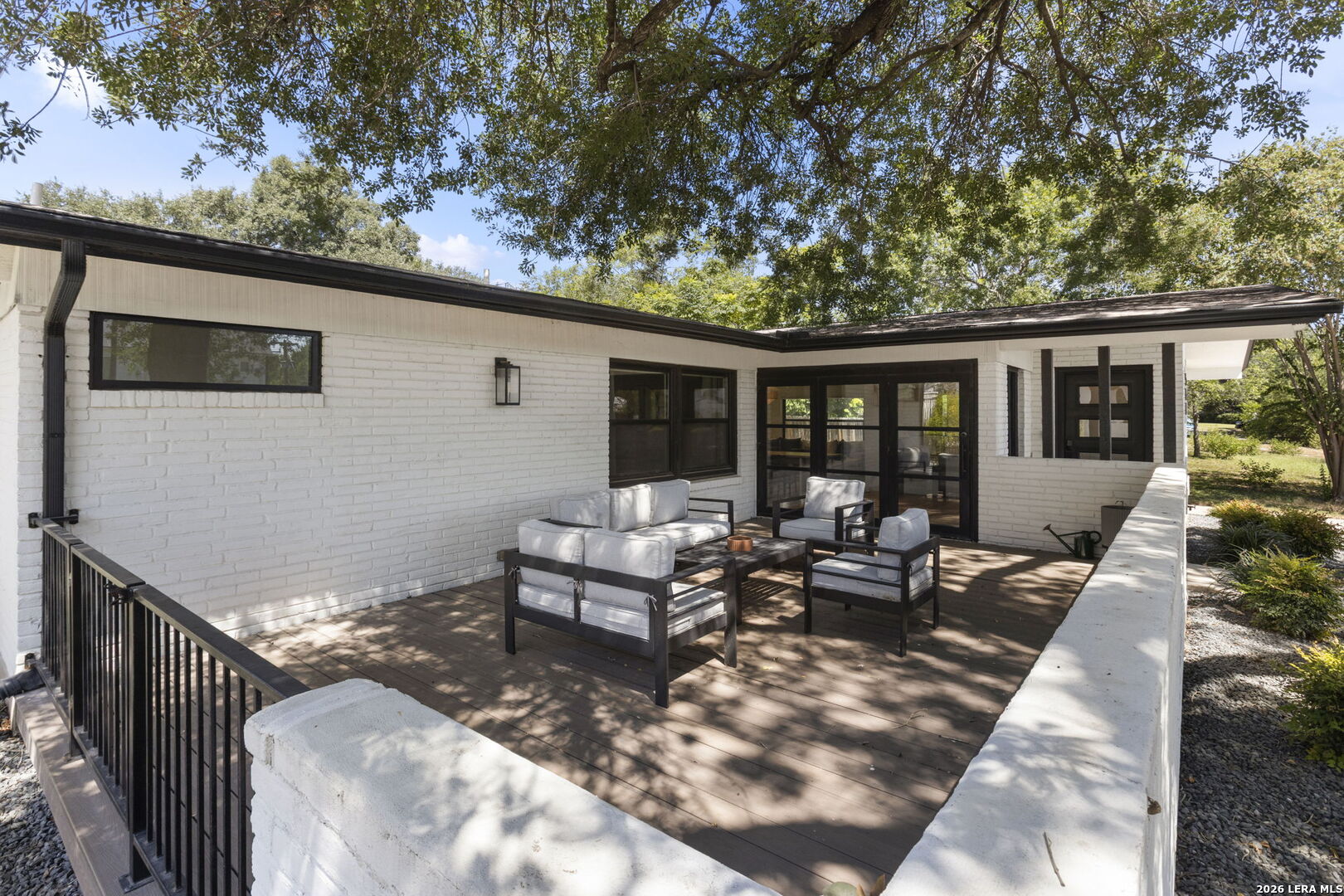 504 S Vandiver Terrell Hills TX 78209