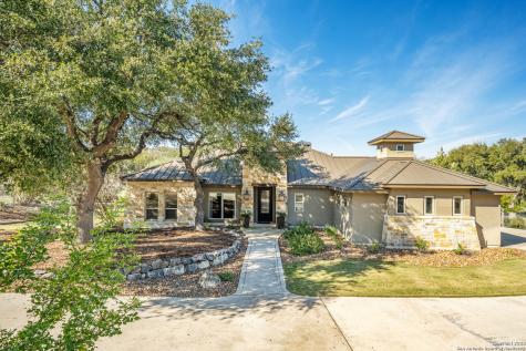 100 Hollow Springs Boerne TX 78006
