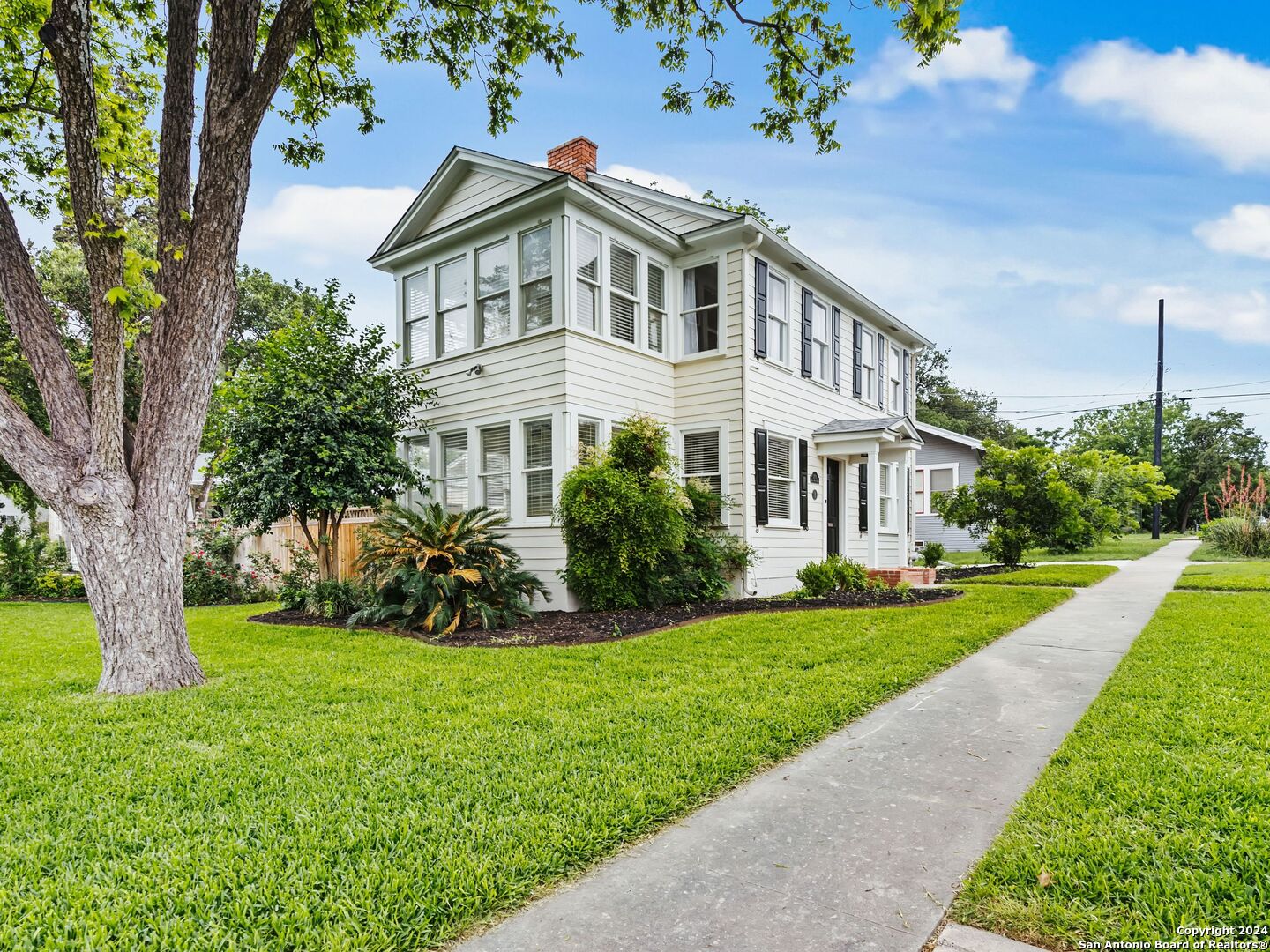 2911 N Main Avenue San Antonio TX 78212