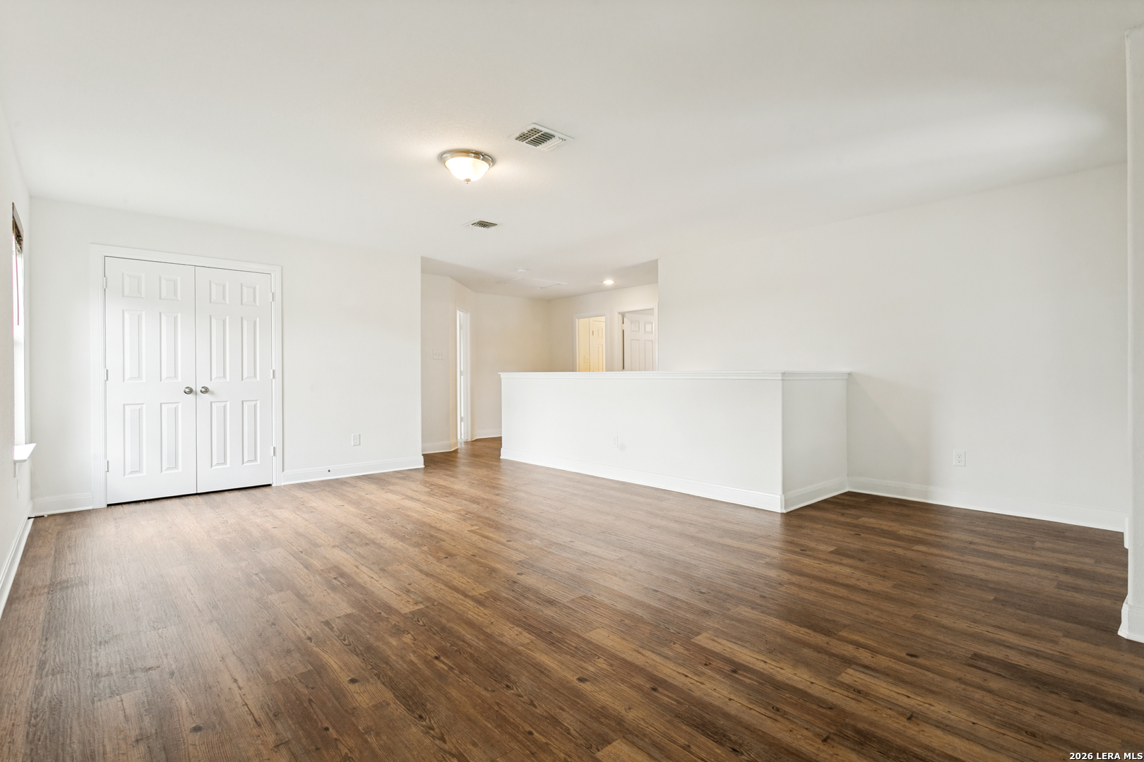 10801 Fox Crest Live Oak TX 78233