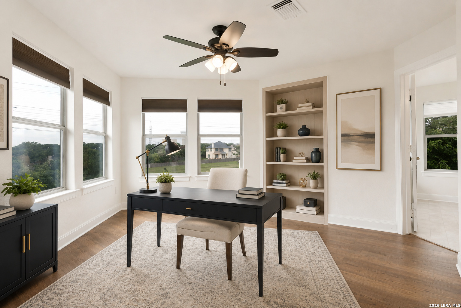10801 Fox Crest Live Oak TX 78233