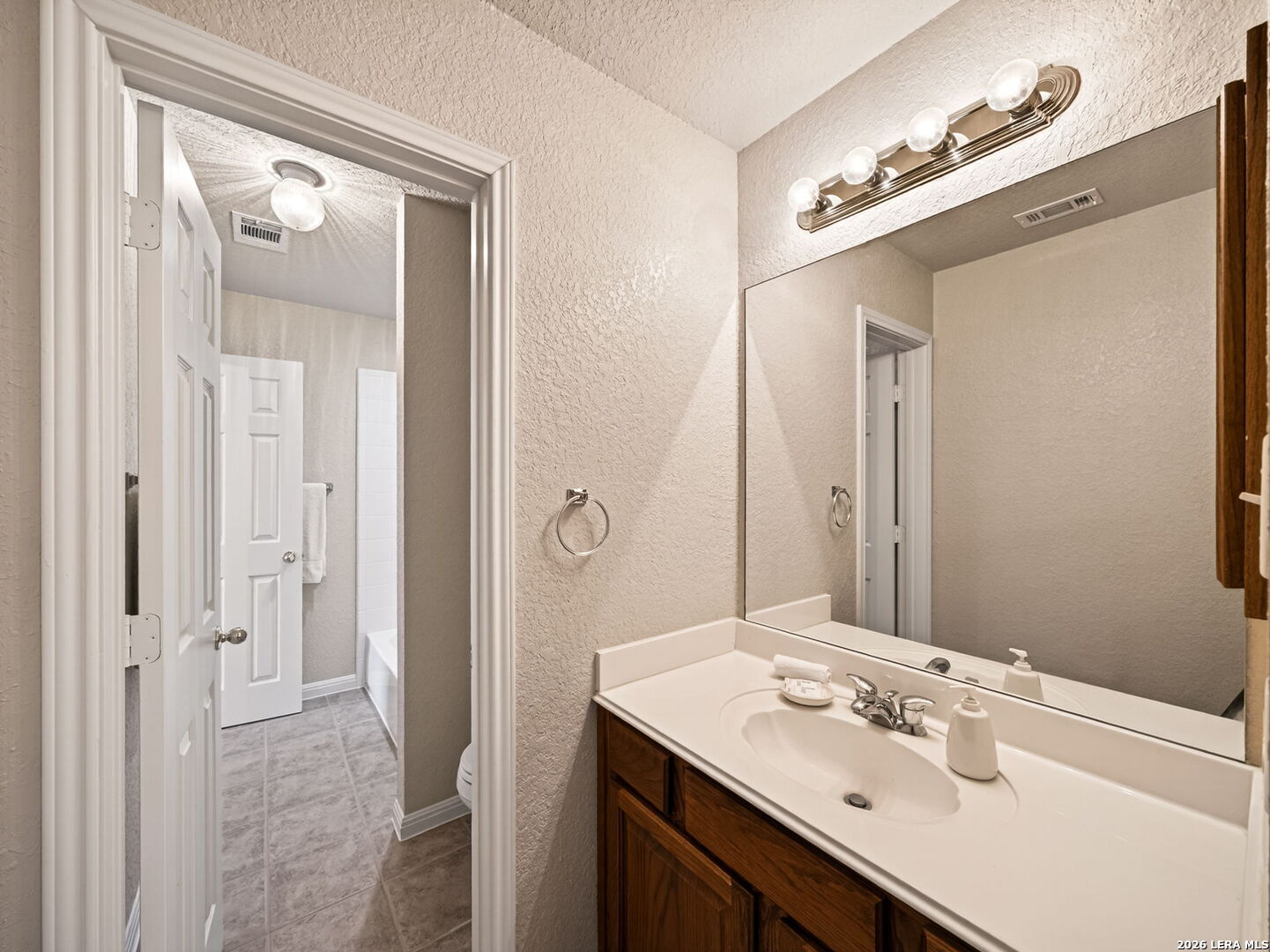 50 Vienna San Antonio TX 78258