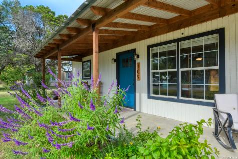 109 Hilltop Drive E Kerrville TX 78028
