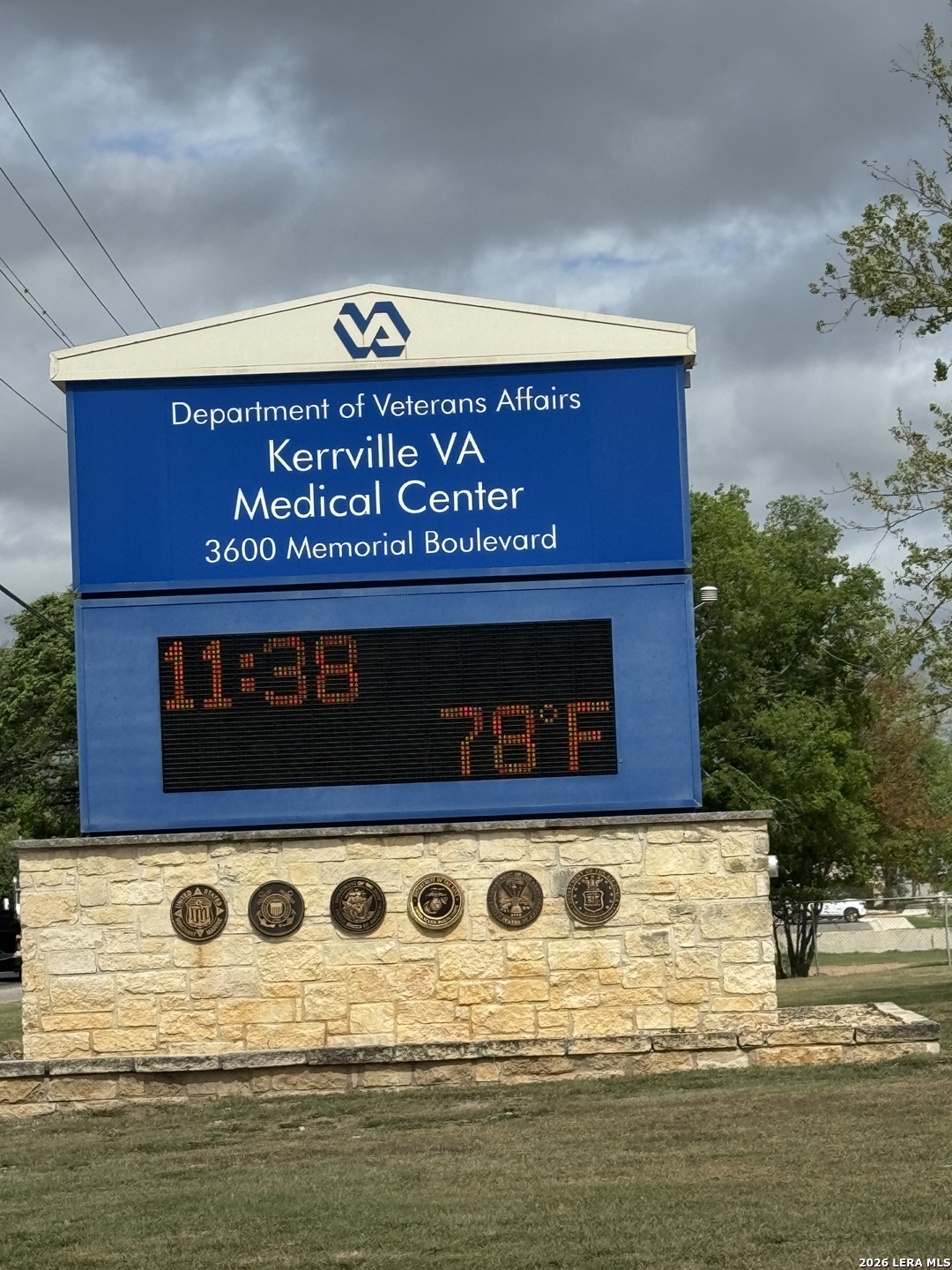 109 Hilltop Drive E Kerrville TX 78028