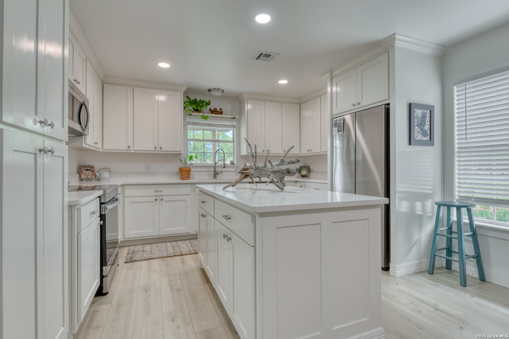 109 Hilltop Drive E Kerrville TX 78028