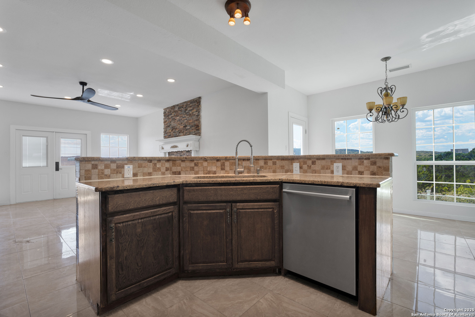 11418 Lago Vista Helotes TX 78023
