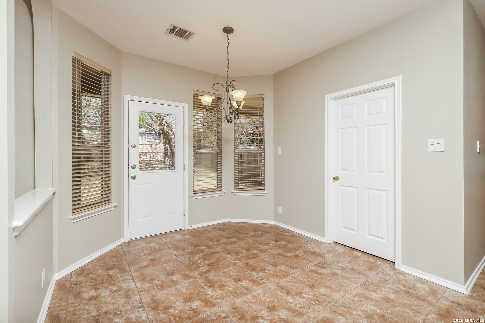 8611 Tioga Pass Helotes TX 78023