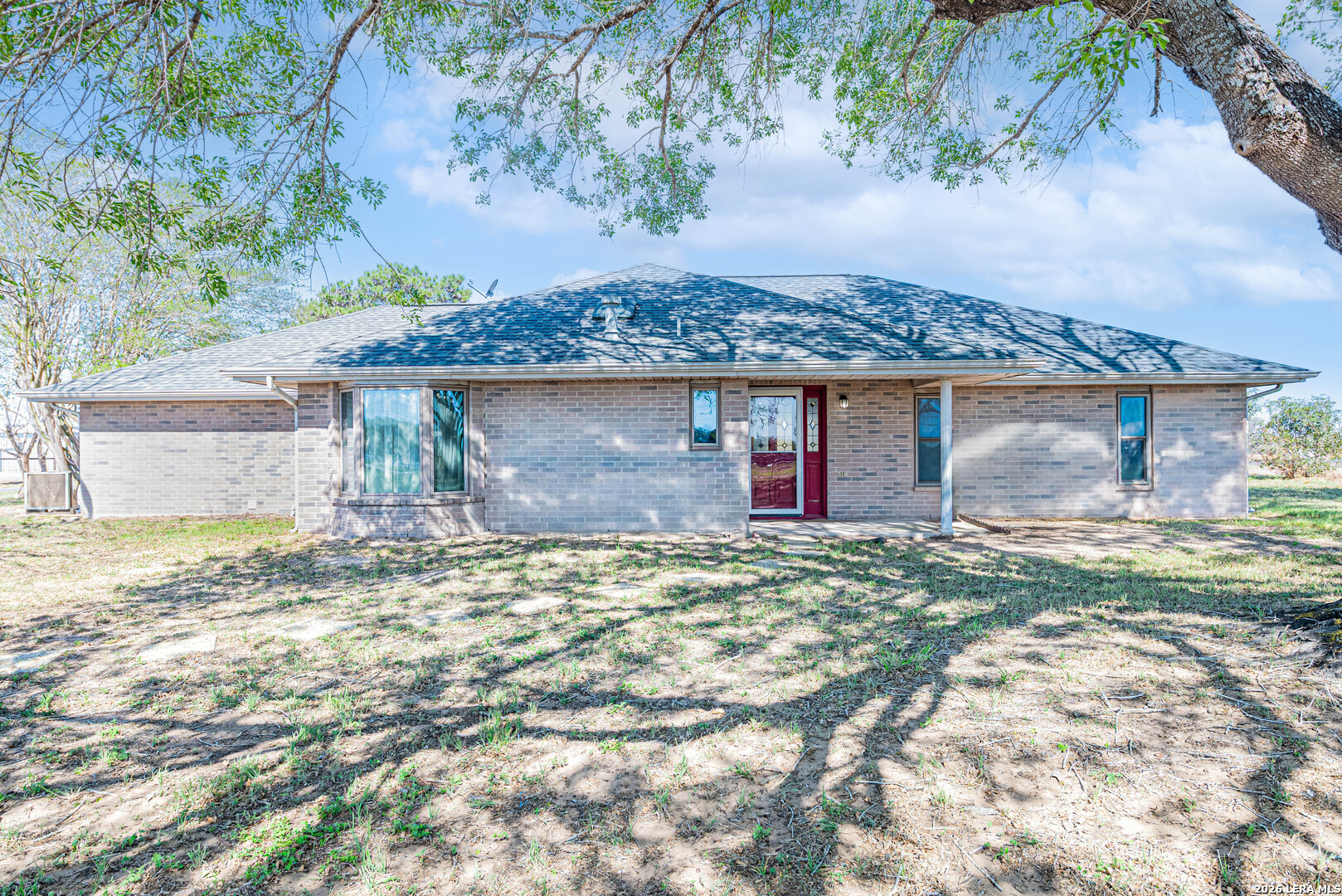 491 State Highway 97 E Floresville TX 78114